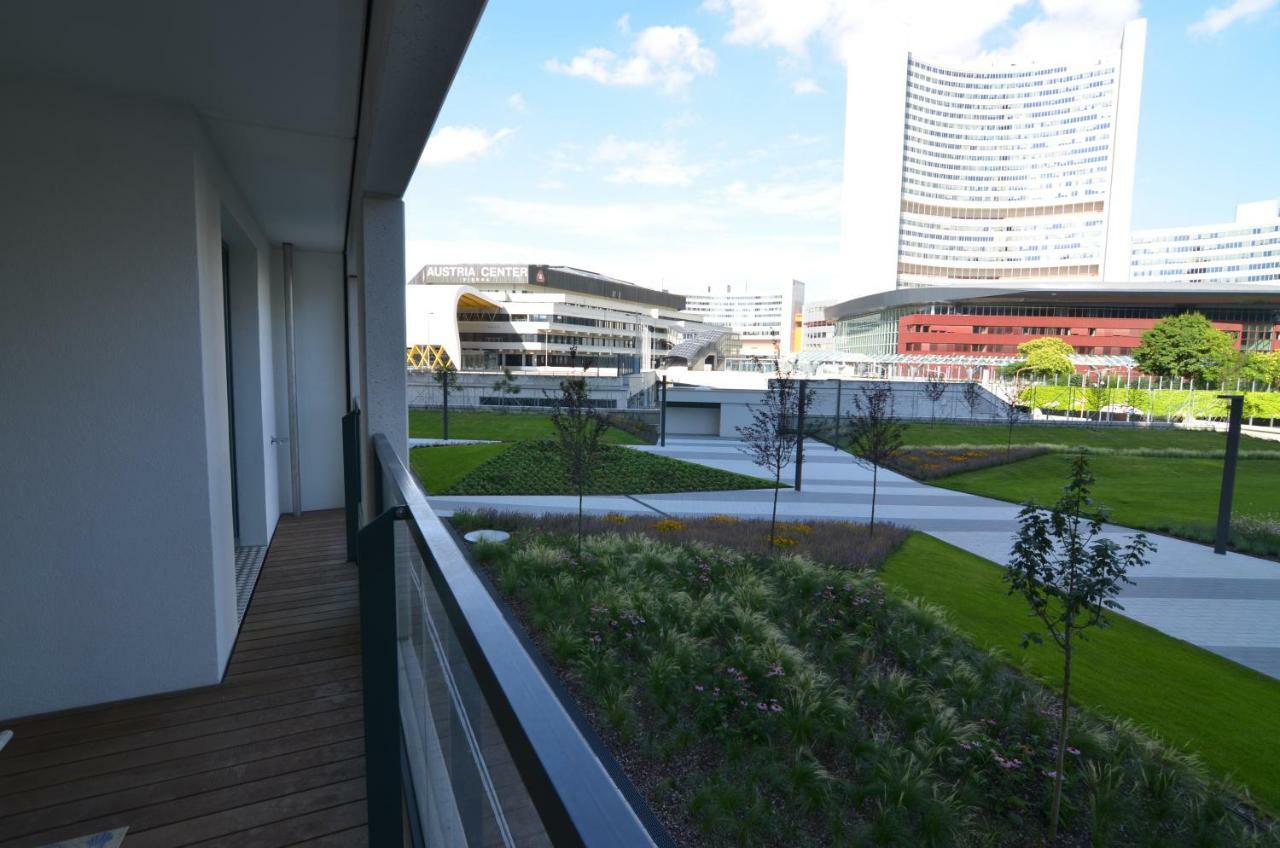 Vienna Dc Living Apartment With Parking On Premise Ngoại thất bức ảnh